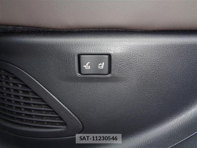 Lexus RX 2023-10 8660005-12