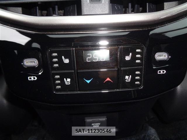 Lexus RX 2023-10 8660005-15