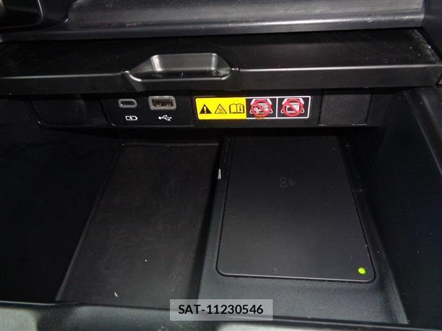Lexus RX 2023-10 8660005-29
