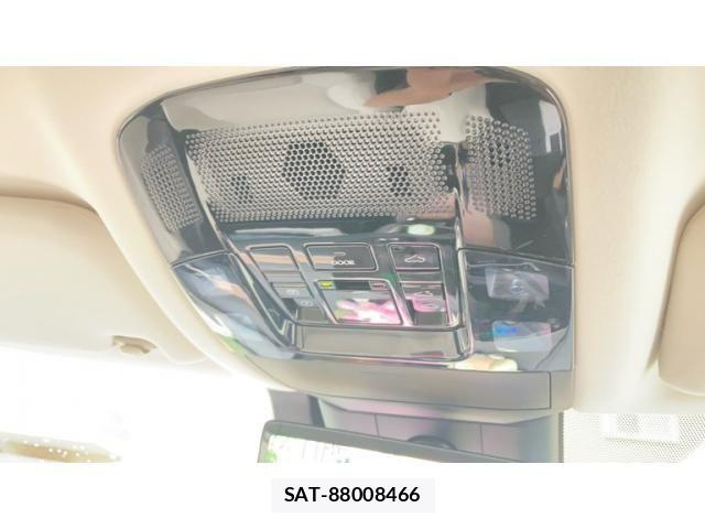 Lexus RX 2023-11 8743507-26