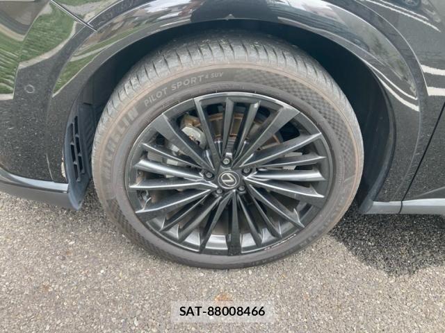 Lexus RX 2023-11 8743507-8