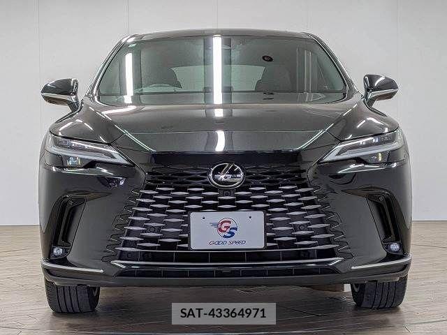 Lexus RX 2023-08 8796512-14