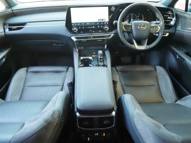 Lexus RX 2023-05 1182273-11