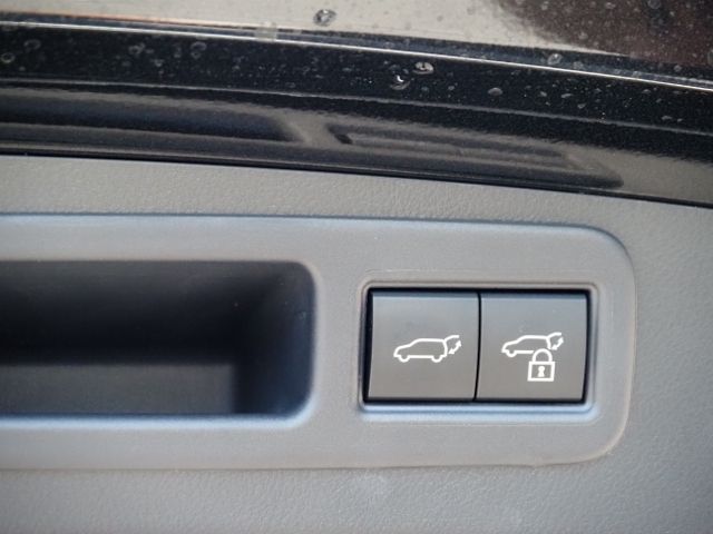 Lexus RX 2023-05 1182273-17