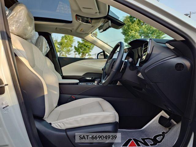 Lexus RX 2023-10 7251377-9