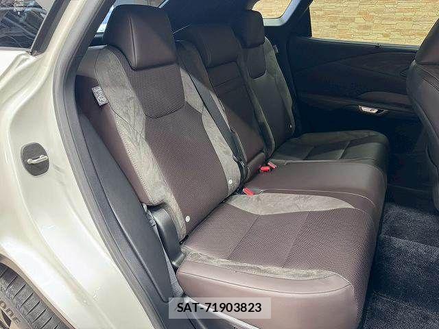 Lexus RX 2023-06 7358573-5
