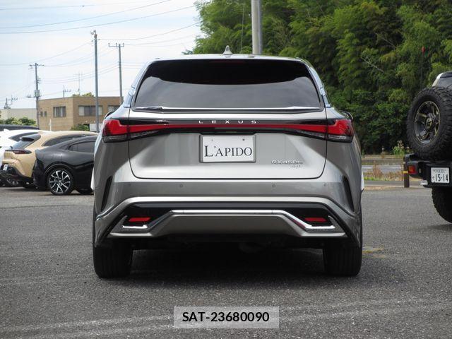 Lexus RX 2023-07 7392711-11