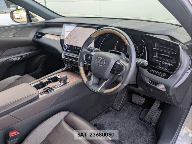 Lexus RX 2023-07 7392711-15