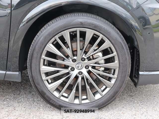 Lexus RX 2023-02 7617756-18
