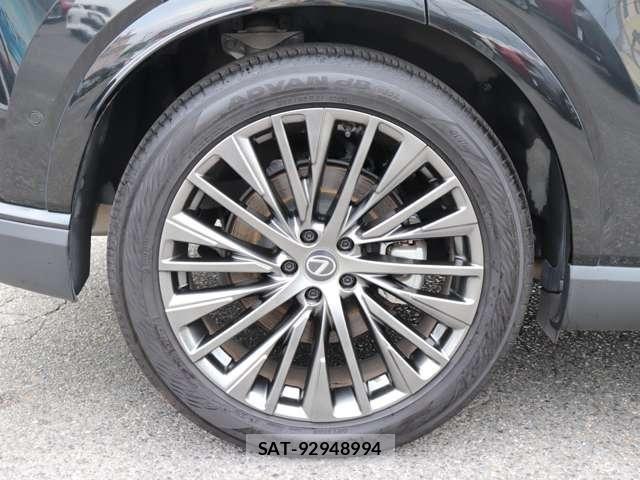 Lexus RX 2023-02 7617756-19