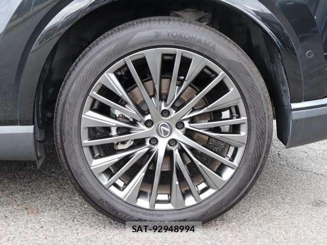 Lexus RX 2023-02 7617756-20