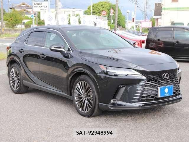 Lexus RX 2023-02 7617756-2