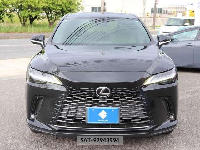 Lexus RX 2023-02 7617756-5