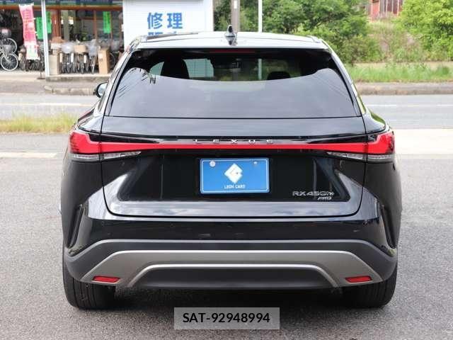 Lexus RX 2023-02 7617756-6