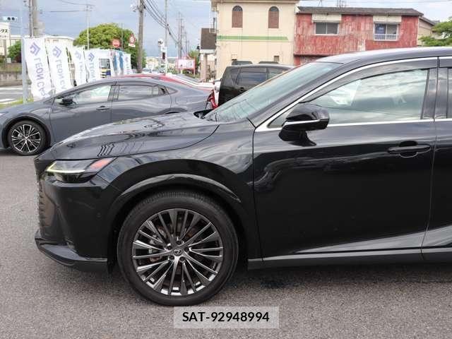 Lexus RX 2023-02 7617756-7