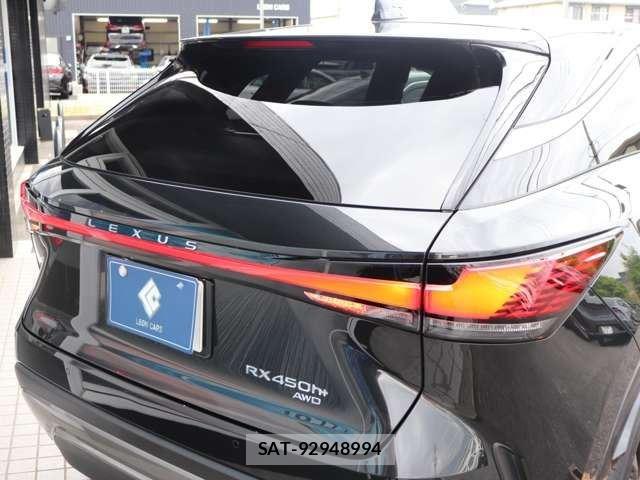 Lexus RX 2023-02 7617756-27