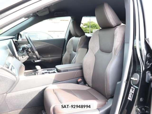 Lexus RX 2023-02 7617756-37