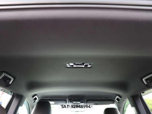 Lexus RX 2023-02 7617756-42