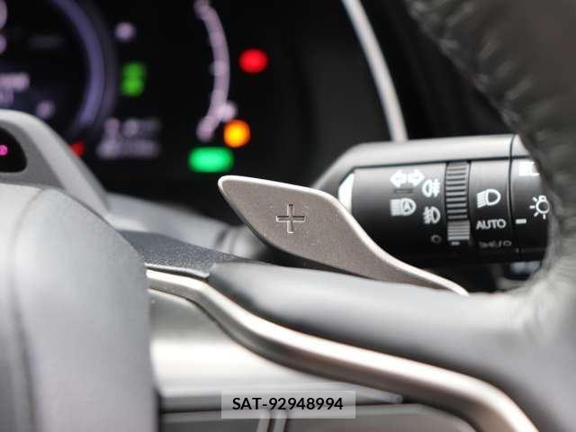 Lexus RX 2023-02 7617756-50