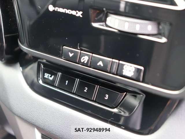 Lexus RX 2023-02 7617756-57