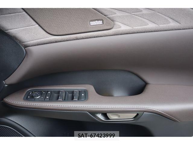 Lexus RX 2023-12 7902883-18