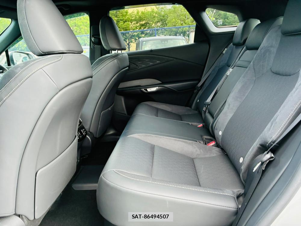 Lexus RX 2023-05 7358572-9