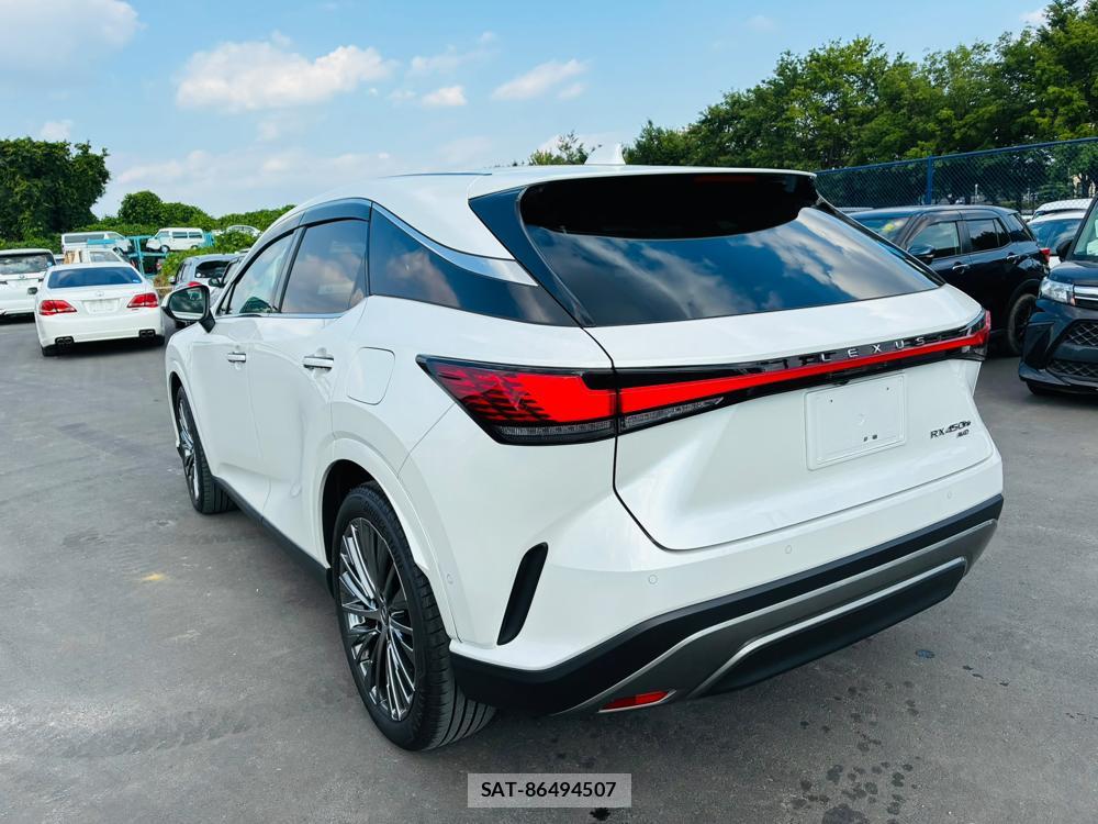 Lexus RX 2023-05 7358572-2