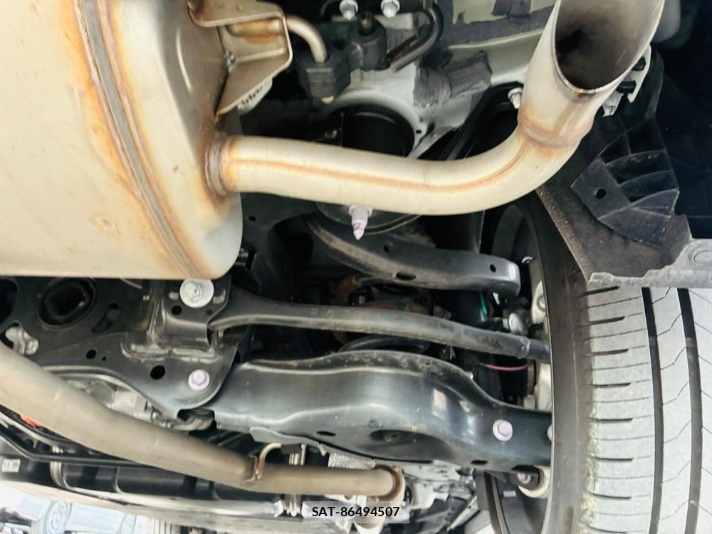 Lexus RX 2023-05 7358572-35