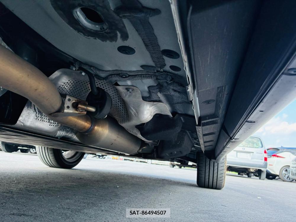 Lexus RX 2023-05 7358572-36