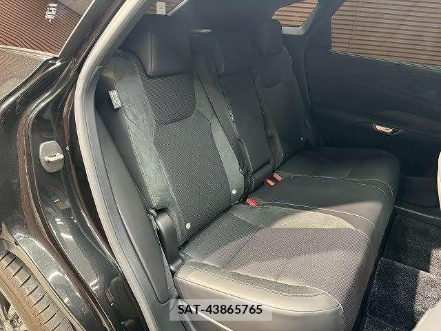 Lexus RX 2023-08 7962472-11