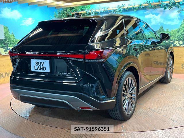 Lexus RX 2023-08 8074408-16