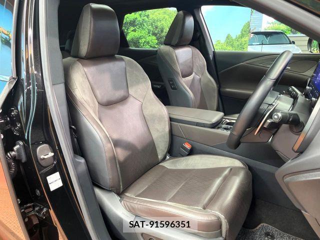 Lexus RX 2023-08 8074408-8