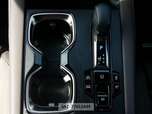 Lexus RX 2023-05 8074409-10