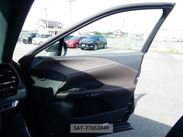 Lexus RX 2023-05 8074409-20
