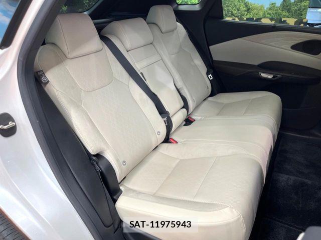 Lexus RX 2023-06 8100204-9