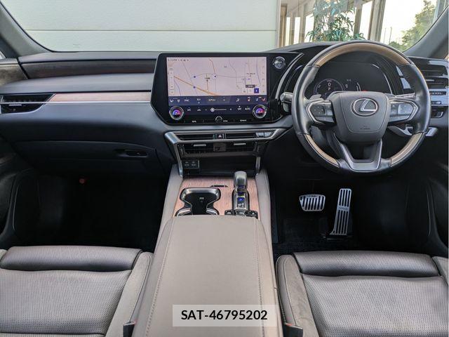 Lexus RX 2023-07 8131064-1