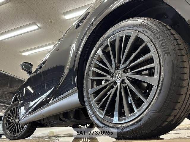 Lexus RX 2023-08 8336615-18