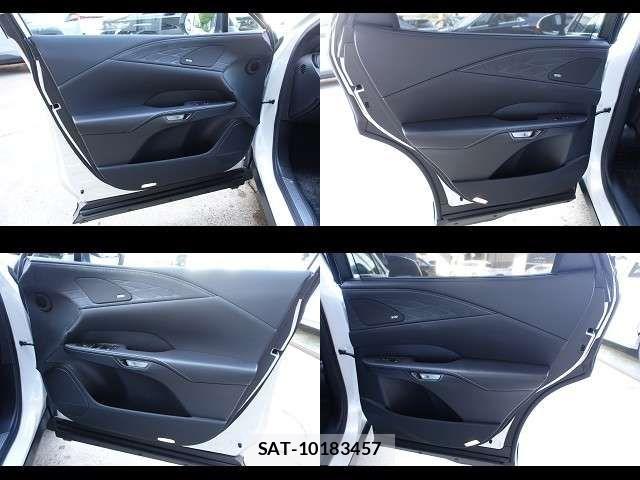 Lexus RX 2023-11 8336612-19