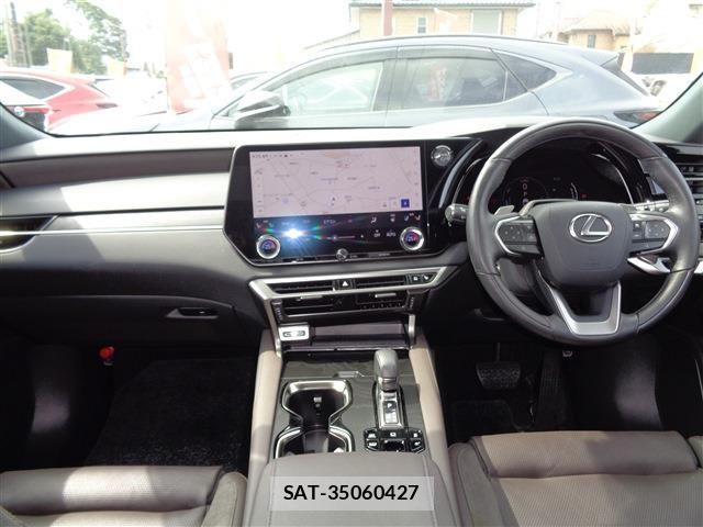 Lexus RX 2023-05 8366794-16