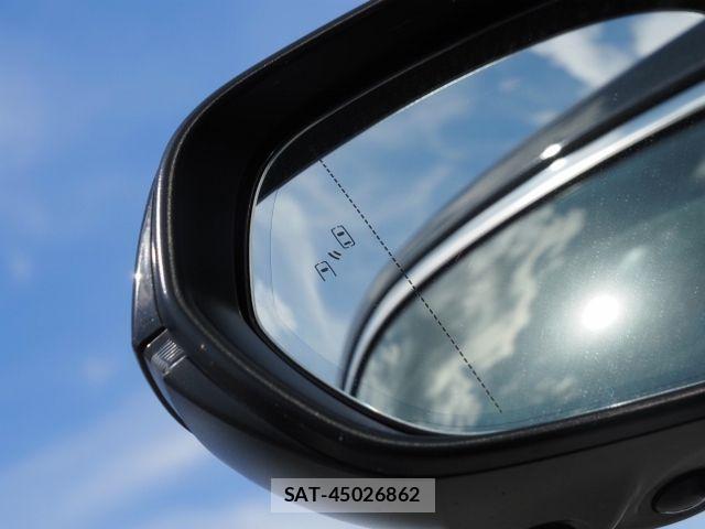 Lexus RX 2023-02 8562490-23