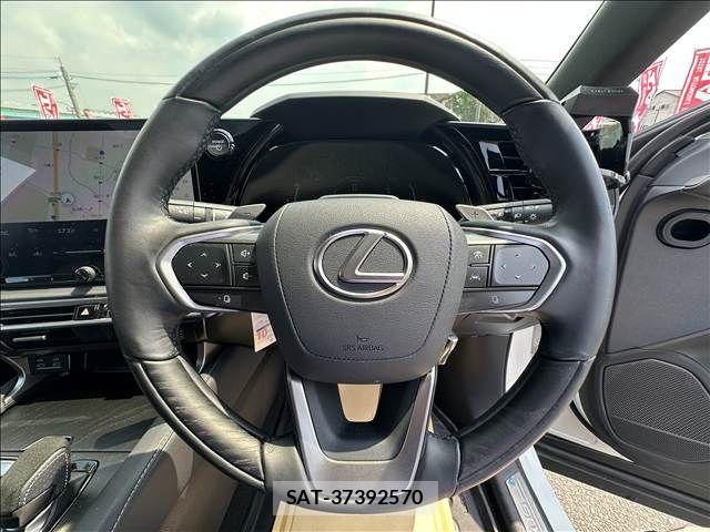 Lexus RX 2023-09 8562488-1