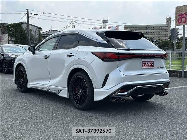 Lexus RX 2023-09 8562488-2