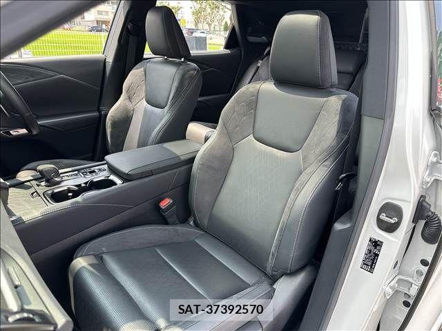Lexus RX 2023-09 8562488-4