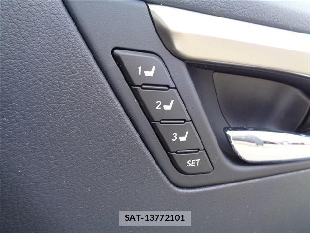 Lexus RX 2020-04 802996-27