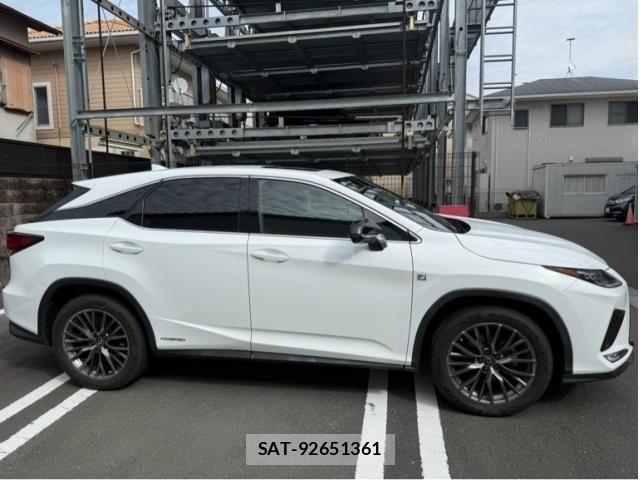 Lexus RX 2020-11 1405095-3