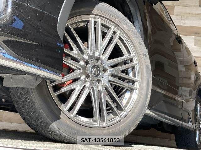 Lexus RX 2018-01 3066469-18