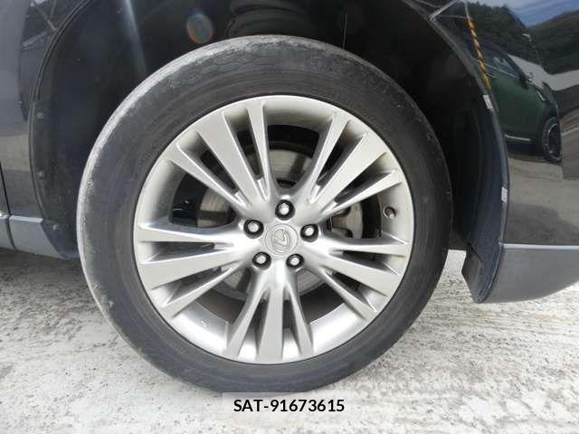 Lexus RX 2010-12 3674941-17