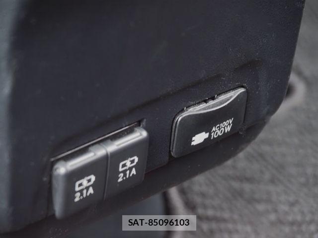Lexus RX 2022-08 4755119-16