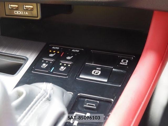 Lexus RX 2022-08 4755119-28