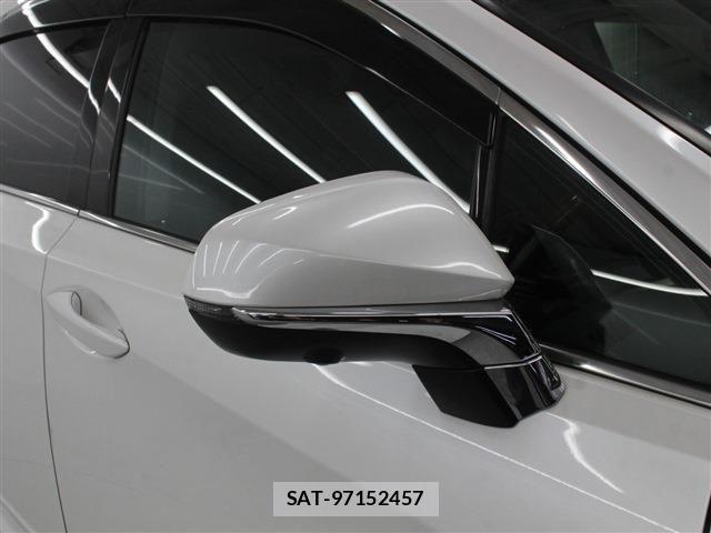 Lexus RX 2017-03 6011910-9